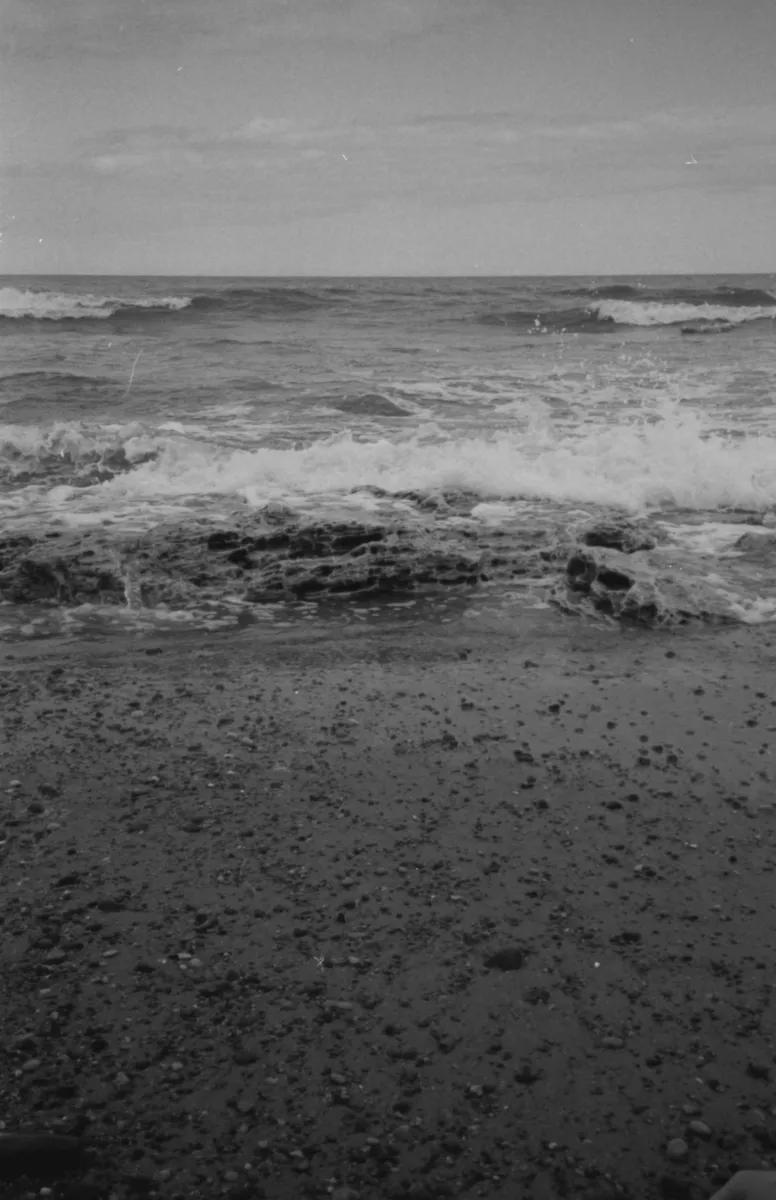 Glass Beach: Uth8E39Bk5