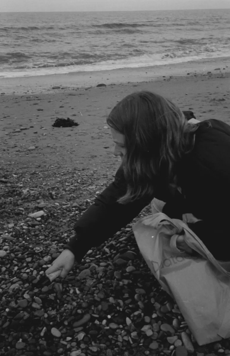 Glass Beach: avRLkwvBFE